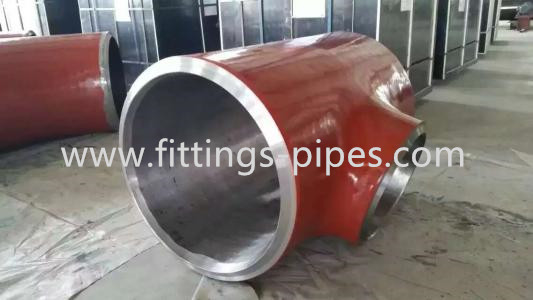 A234GR.WP11-S Seamless Alloy Steel Tee 16 "S60 Quality AA abrasion resistance
